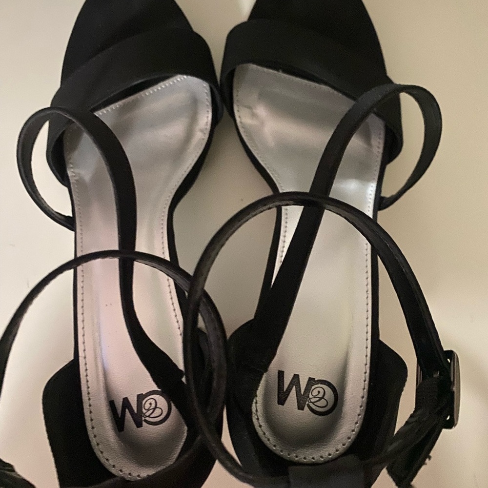 Elegant Black Women's Sandals